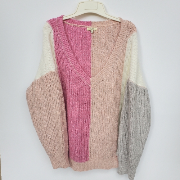 URBAN Outfit.  Colorblock Oversized Plush Sweater Sz Large EUC! - Picture 13 of 14